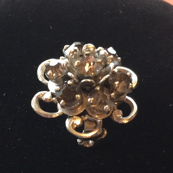 Vintage Barcela Grey & Silver Brooch, Clover Hair Clip & Natural Stone Amulet - Picture 3 of 9